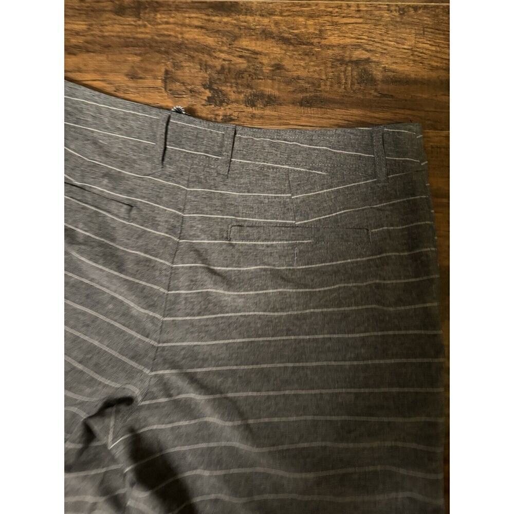 Goodfellow & Co Shorts Hybrid Gray Swim Trunks Sz:32 - Picture 5 of 6
